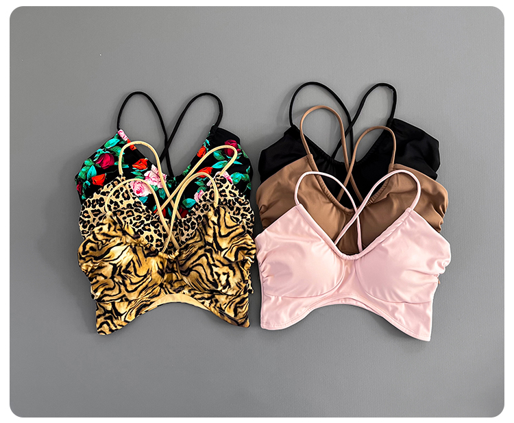 Dames sportbeha met gekruiste  - Aquatic Sports Bra recensie en prijs