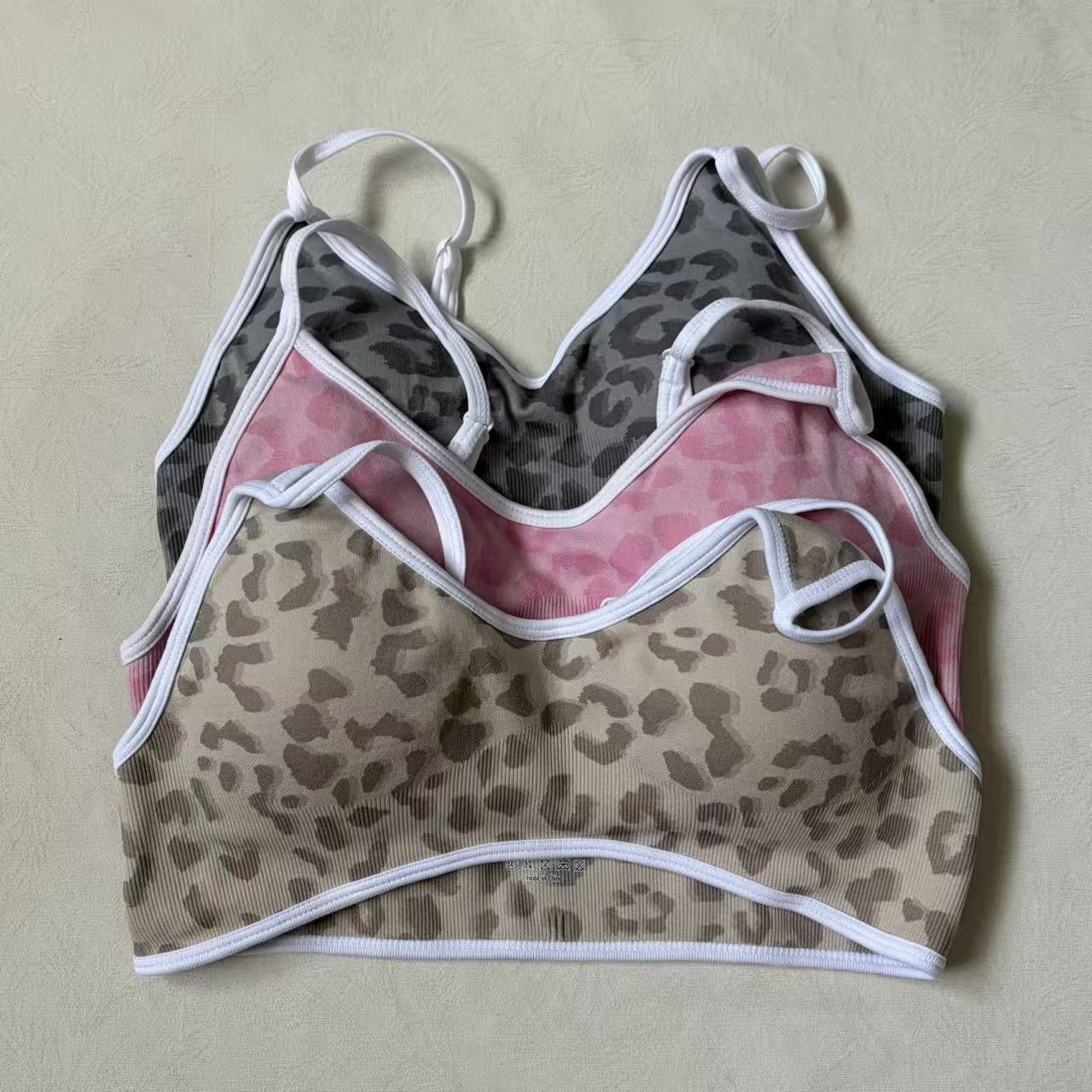LOGO Dames Sportvest met Mooie - Aquatic Sports Bra recensie en prijs